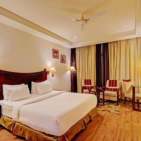Hotel Grand Aerotech New Delhi Bagian luar foto